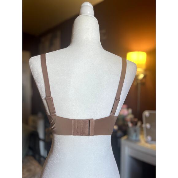 MAIDENFORM (NUDE) T-SHIRT BRA| BRAND NEW WITH TAGS-SUPER COMFY - Picture 3 of 3